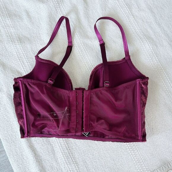 NWT Victoria's Secret Purple Velvet Bra Intimates - Picture 2 of 3